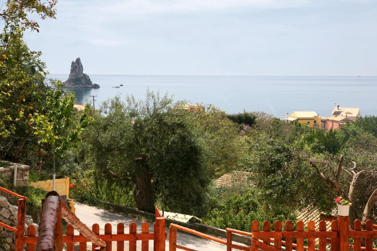 Villa- Nefeli Άγιος Γόρδιος Εξωτερικό φωτογραφία